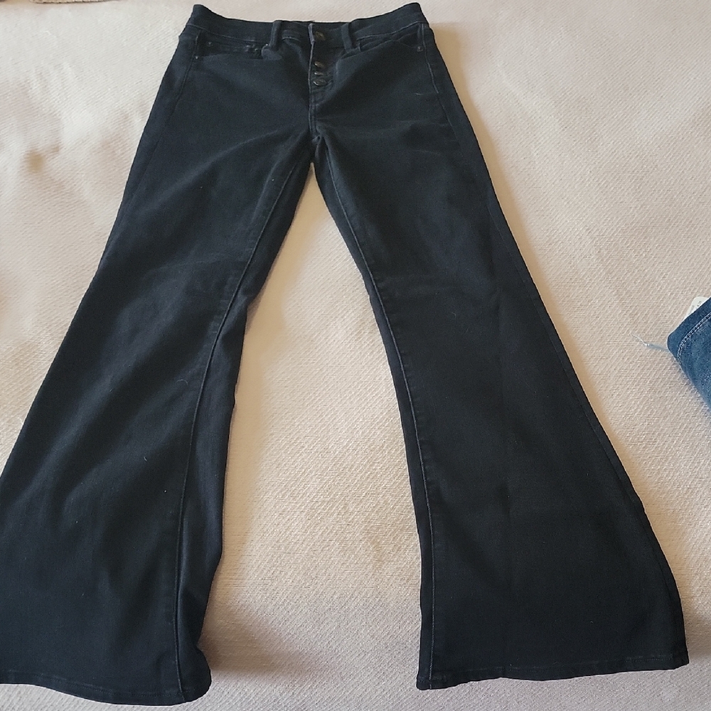 American Eagle Outfitters Dark Flare Jeans